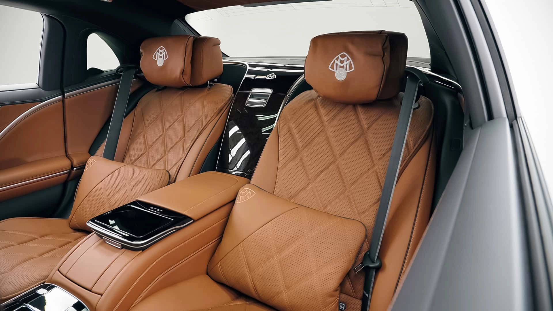 Mercedes maybach v12 edition 2025 (3)